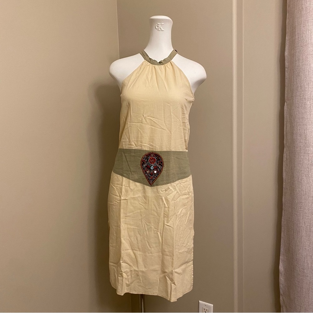 Made In Nepal cream coloured sleeveless dress/green button high neck closure. S